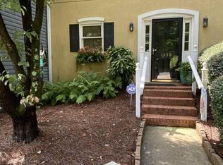 1438 Old Virginia Ct SE, Marietta, GA 30067