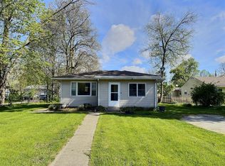 203 E Indiana St, Kouts, IN 46347