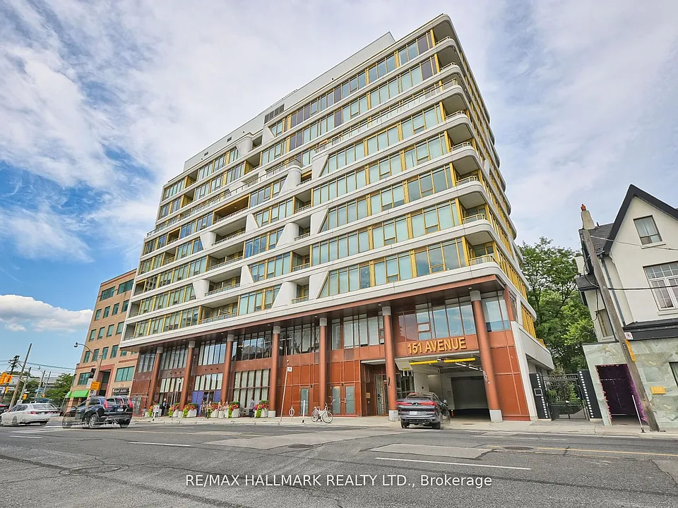 151 Avenue Rd #601
