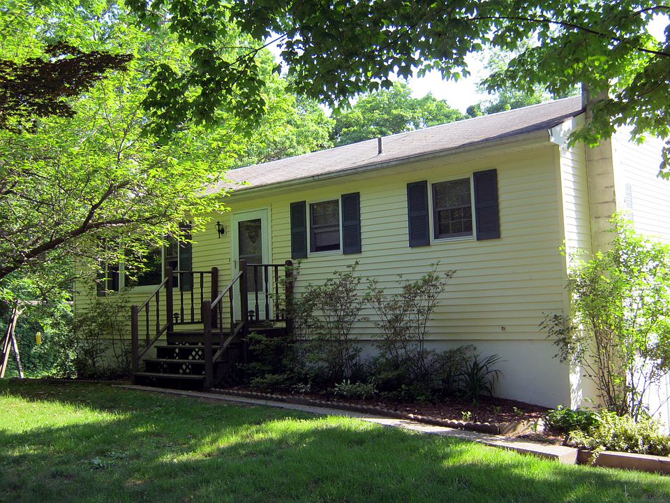 1st image of 12 Colonel Glenn Dr