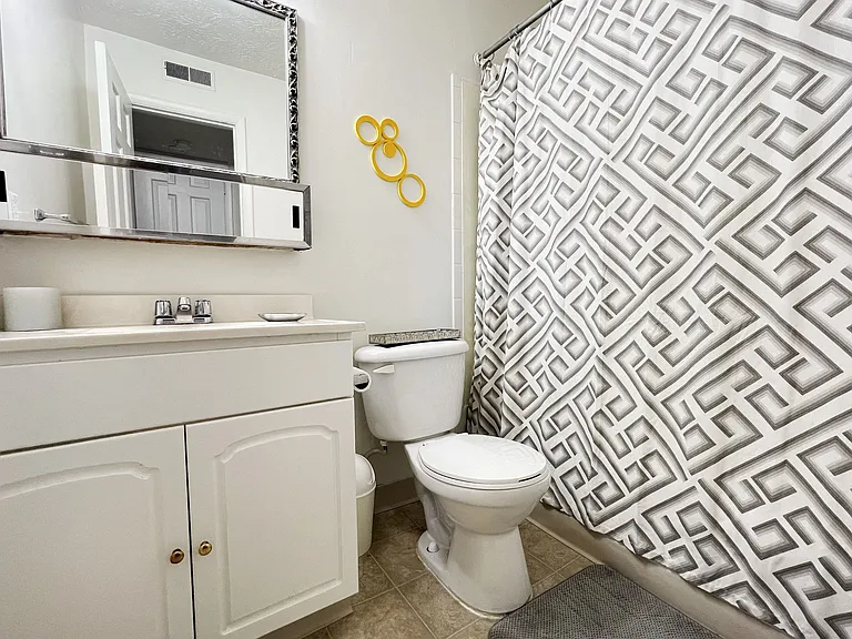 Revere Village Apartments — Photo 75