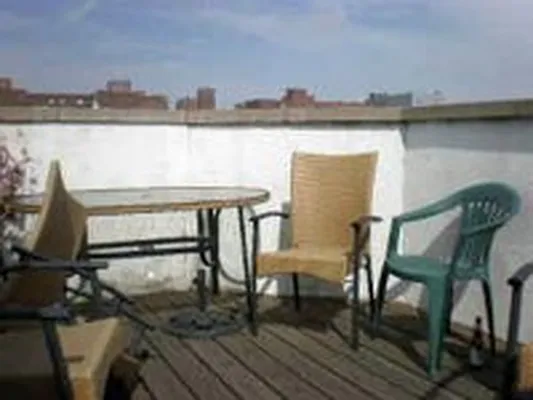 Rented by DSA Realty | media 51