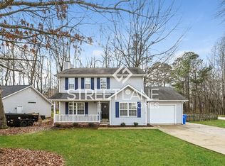 1800 Balfour Downs Cir, Fuquay Varina, NC 27526