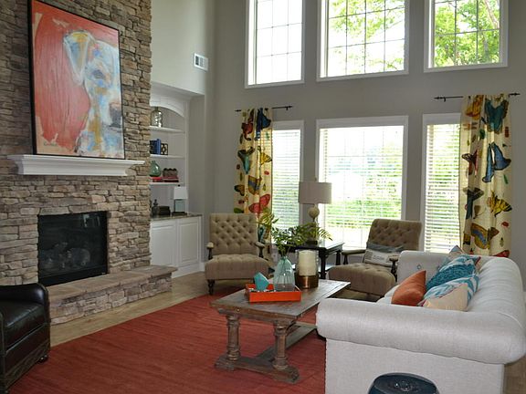 4th image of 12256 Patagonia Ln