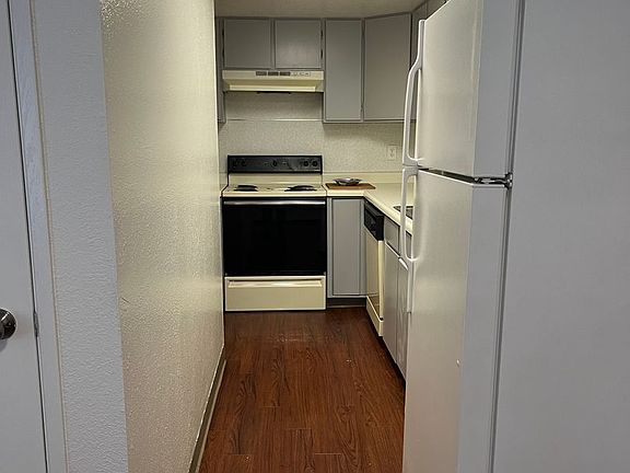 4th image of 415 N Bragaw St APT 7