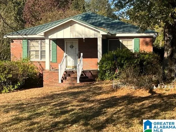 749 W Point St, Roanoke, AL 36274