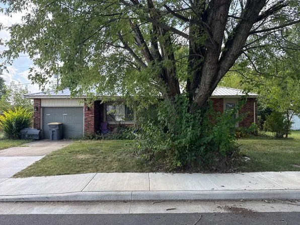 802 Sprenger Rd, Seymour, IN 47274