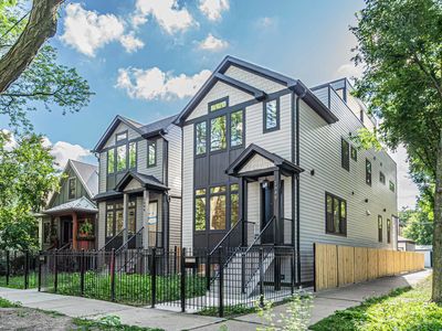 2648 N Whipple St, Chicago, IL, 60647