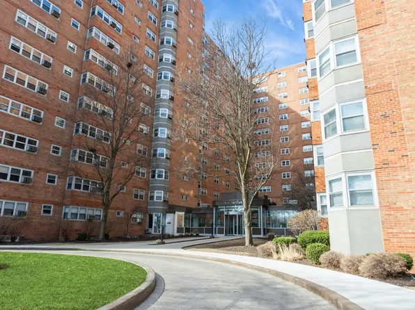 4960 N Marine Dr APT 512, Chicago, IL 60640