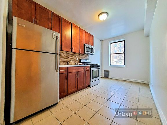 5th image of 55 Linden Blvd APT 1B