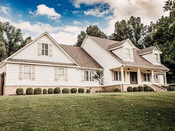 1550 W North St, Piggott, AR 72454