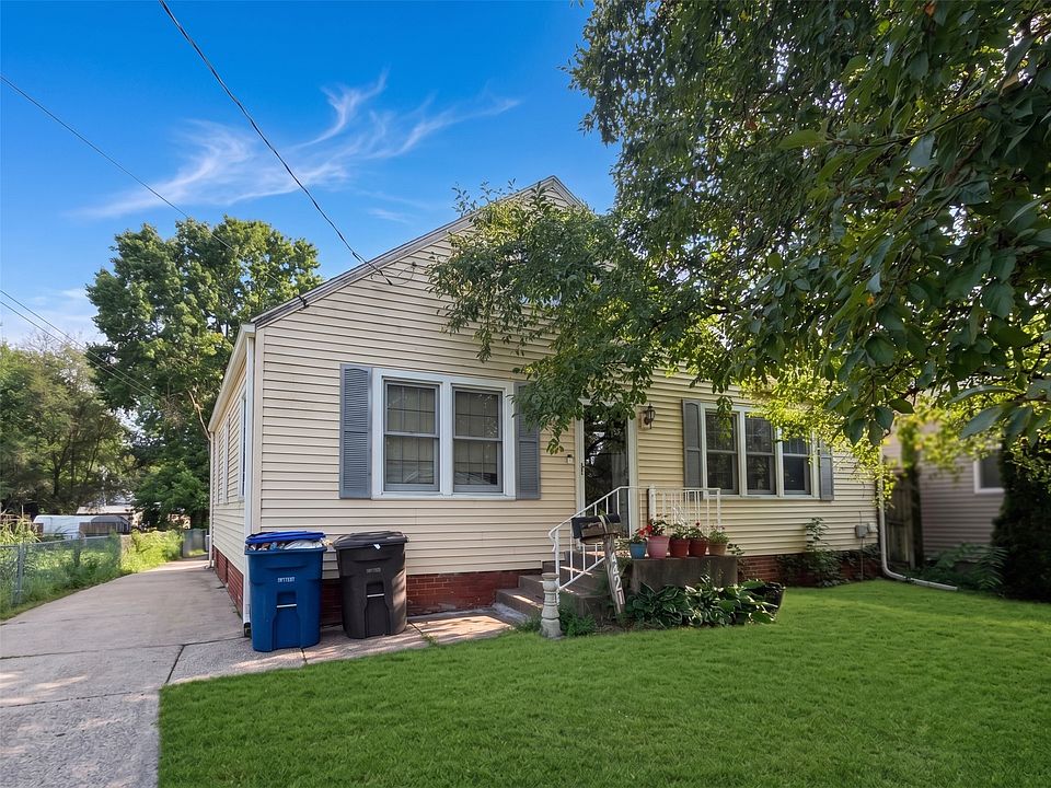 1st image of 1421 Arthur Ave