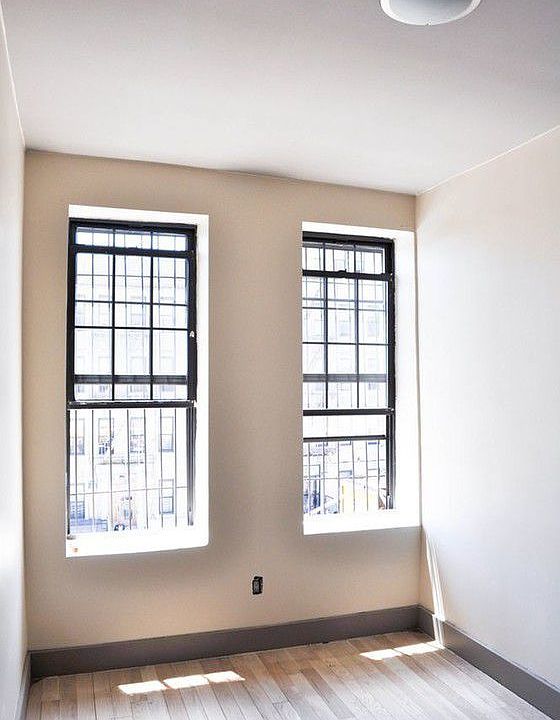 2nd image of 1645 Saint Johns Pl #3