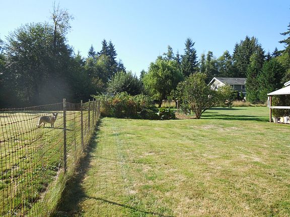 4th image of 16123 116th Ave E