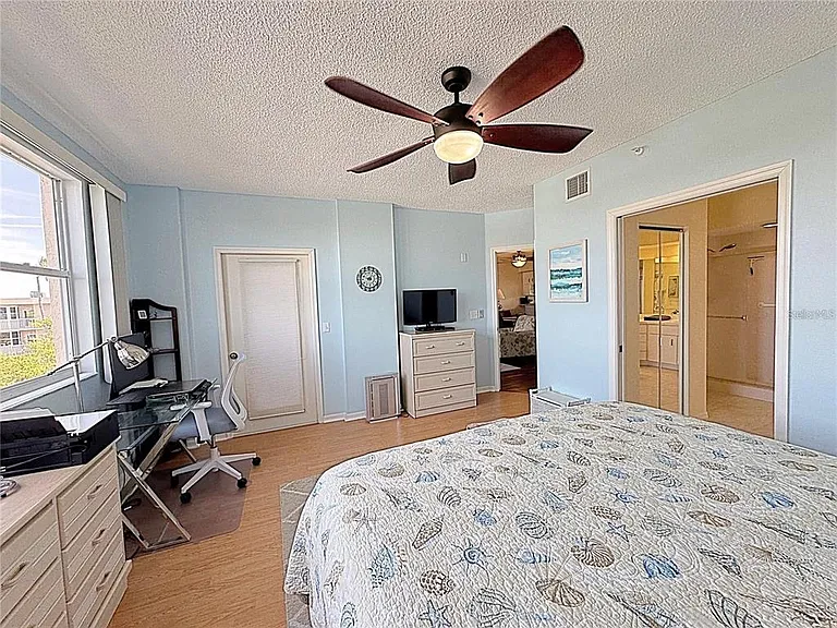 6205 Shoreline Dr #1305 — Photo 18
