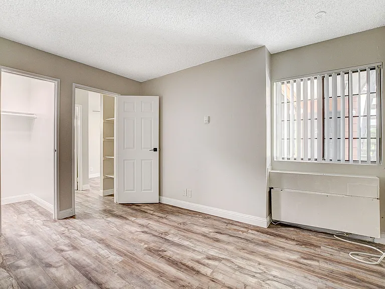Cameron Apartments For Rent in Las Vegas