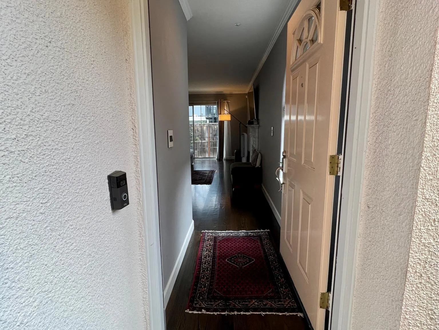 3 bed, 2.5 bath, 1620 sqft, $5,250 — Photo 2
