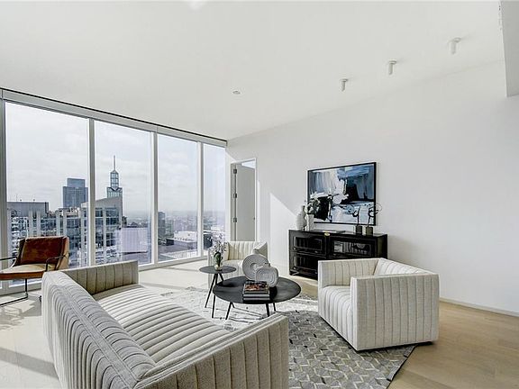 3rd image of 301 West Ave APT 4403