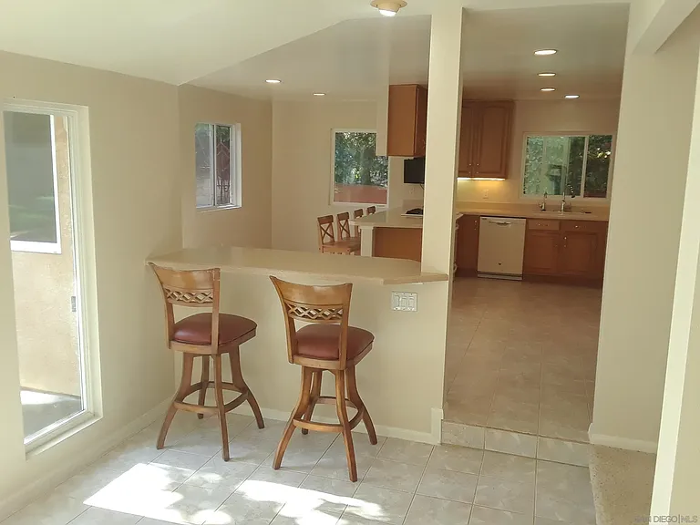 510 Tarento Dr — Photo 27