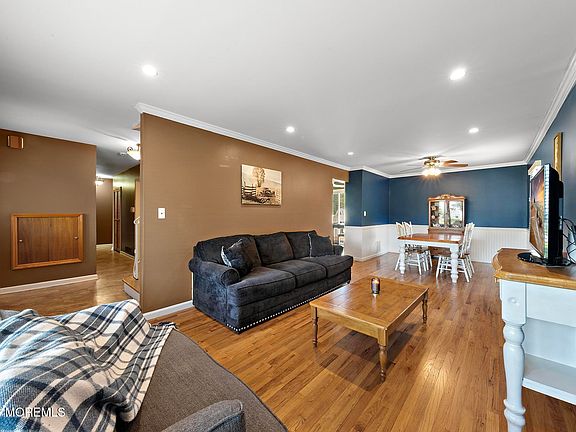 4th image of 25 Carlow Way