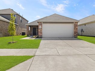 1607 Luke St, Ennis, TX 75119