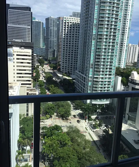 1060 Brickell Ave #1901 — Photo 2