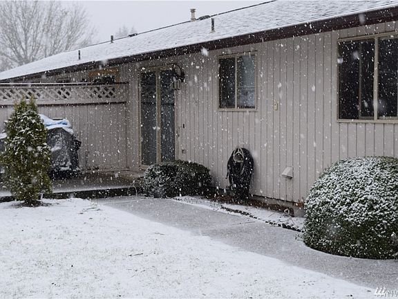 3rd image of 506 Forest Cir #3B