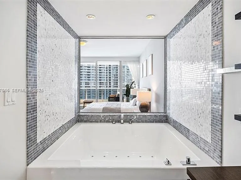 200 Biscayne Boulevard Way #4308 — Photo 21