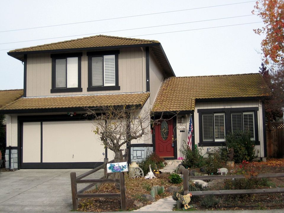 1st image of 442 Pipestone Cir