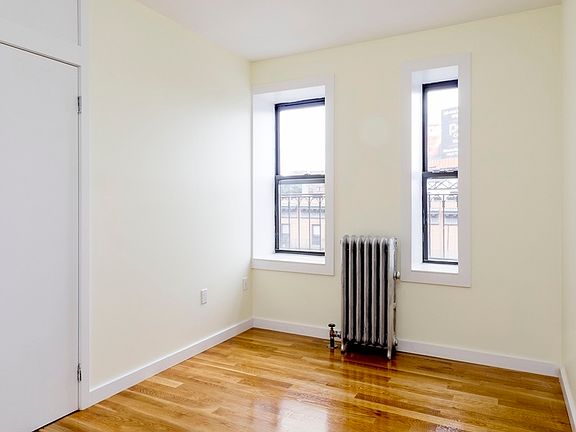 4th image of 200 Sterling Pl #4M