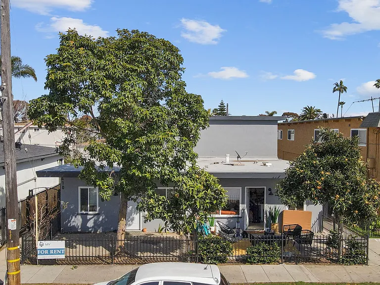 410 Grant St — Photo 2