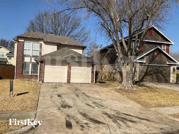 922 Ramblewood Dr