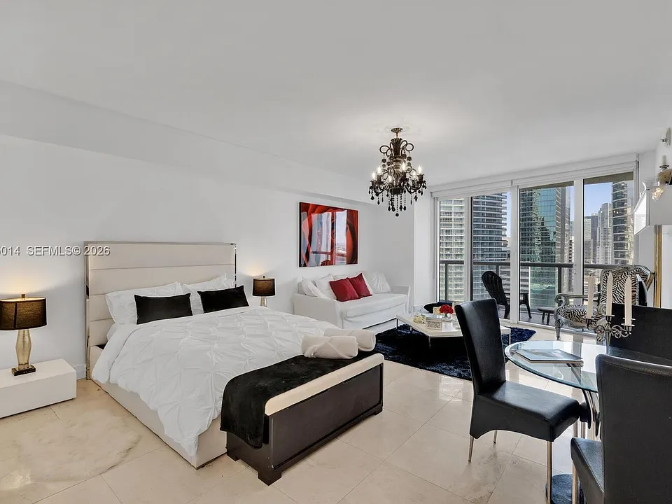 475 Brickell Ave #2610