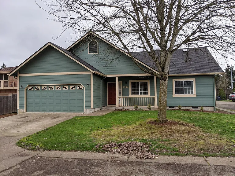 2754 Chad Dr — Photo 2