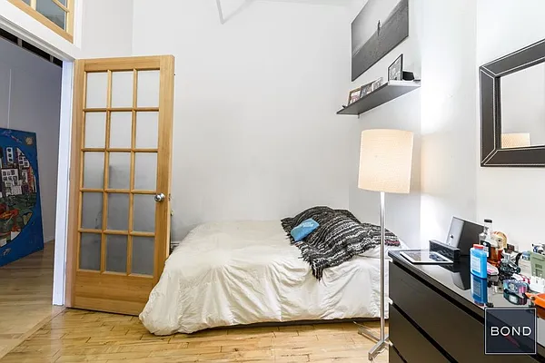 Rented by Bond New York | media 21