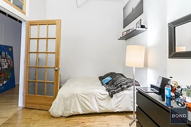 Rented by Bond New York