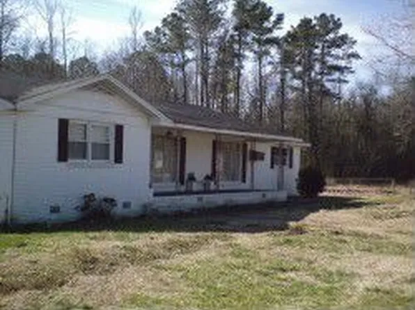 6869 Johnsontown Rd, Elizabethtown, NC 28337