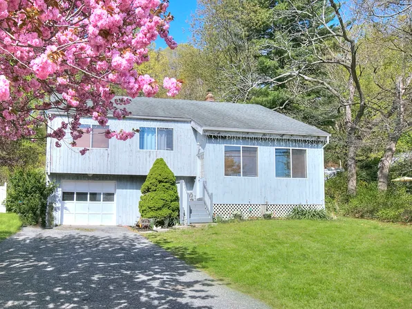 223 River Road, Shelton, CT 06484