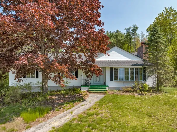147 Mountain Road, Tuftonboro, NH 03816