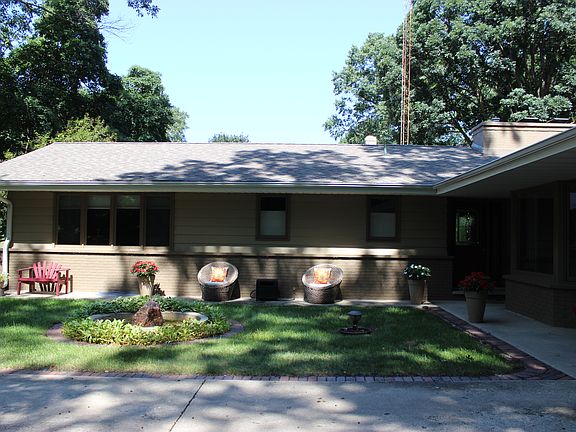 3rd image of 2117 Gail Dr