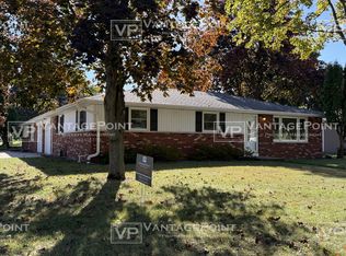 1515 Careful Dr, Green Bay, WI 54304