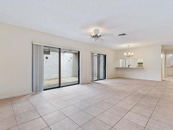 4th image of 2035 SW 24TH Circle