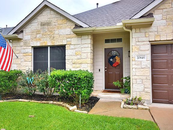 3rd image of 20848 Silverbell Ln