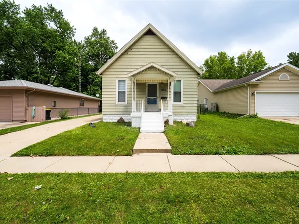 1006 S Adelaide St, Normal, IL 61761