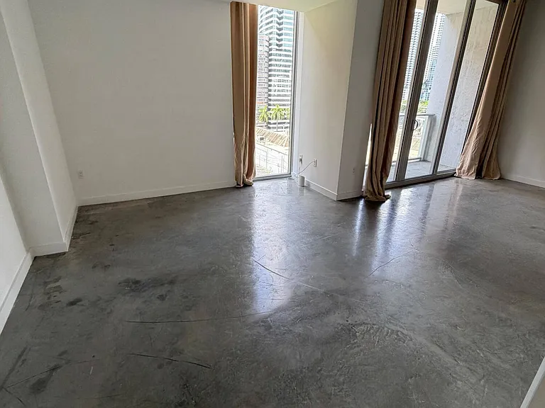 151 SE 1st St #609 — Photo 9