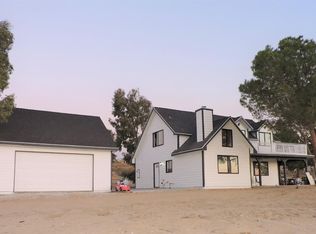 10024 Iroquois Ave, Apple Valley, CA 92308