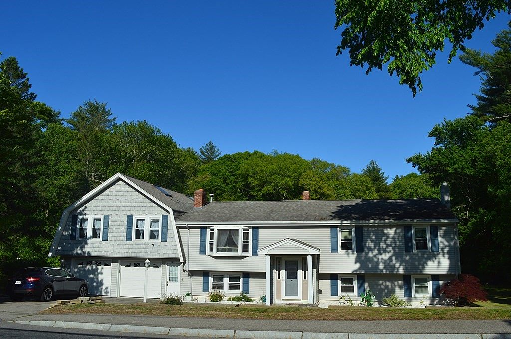 1474 South St, Bridgewater, MA 02324 MLS 73116841 Zillow