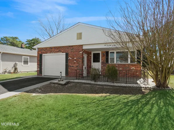 177 Freeport Boulevard, Toms River, NJ 08757