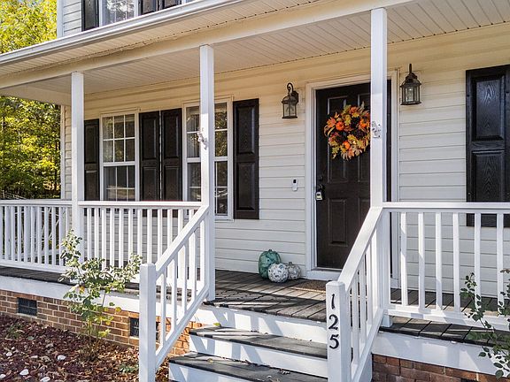 4th image of 125 Bay Meadow Ln