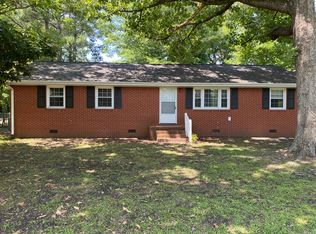 365 Washington Post Rd, New Bern, NC 28562